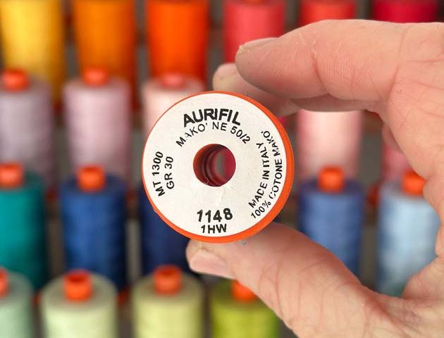 aurifil-hilos-made-in-italy-para-costura-artesania-y-manualidades-1